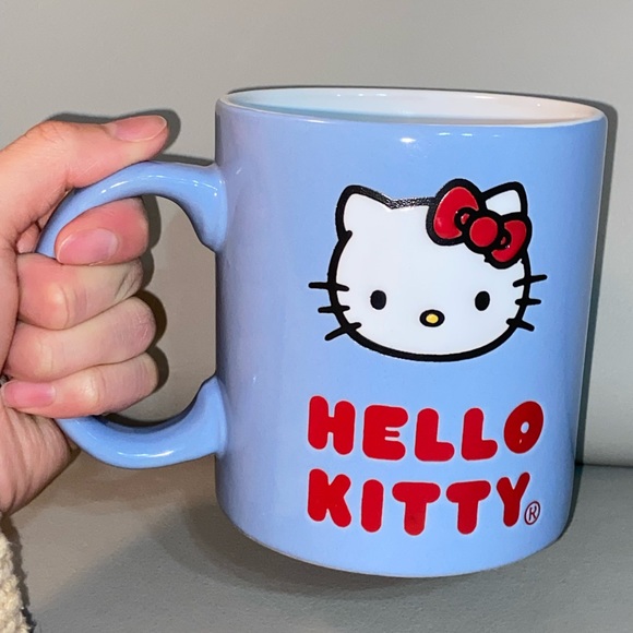 Sanrio Hello Kitty Mug - Picture 5 of 5